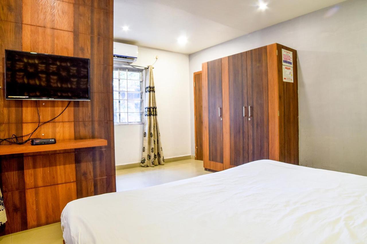 Fabhotel Ir Luxaria Ґувахаті Екстер'єр фото